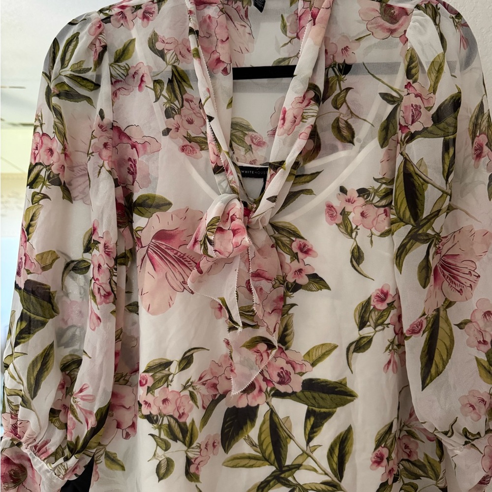 White House Black Market Pink Floral Blouse